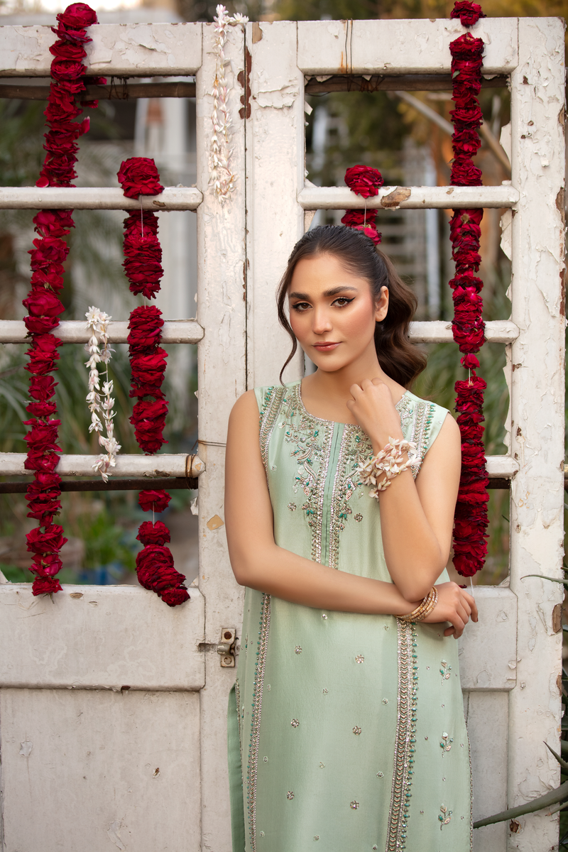 Shop Formal Dresses Pakistan | Women's Designer Ready to Wear Naqshkaar Shop Formal Dresses Pakistan | Women's Designer Ready to Wear Naqshkaar